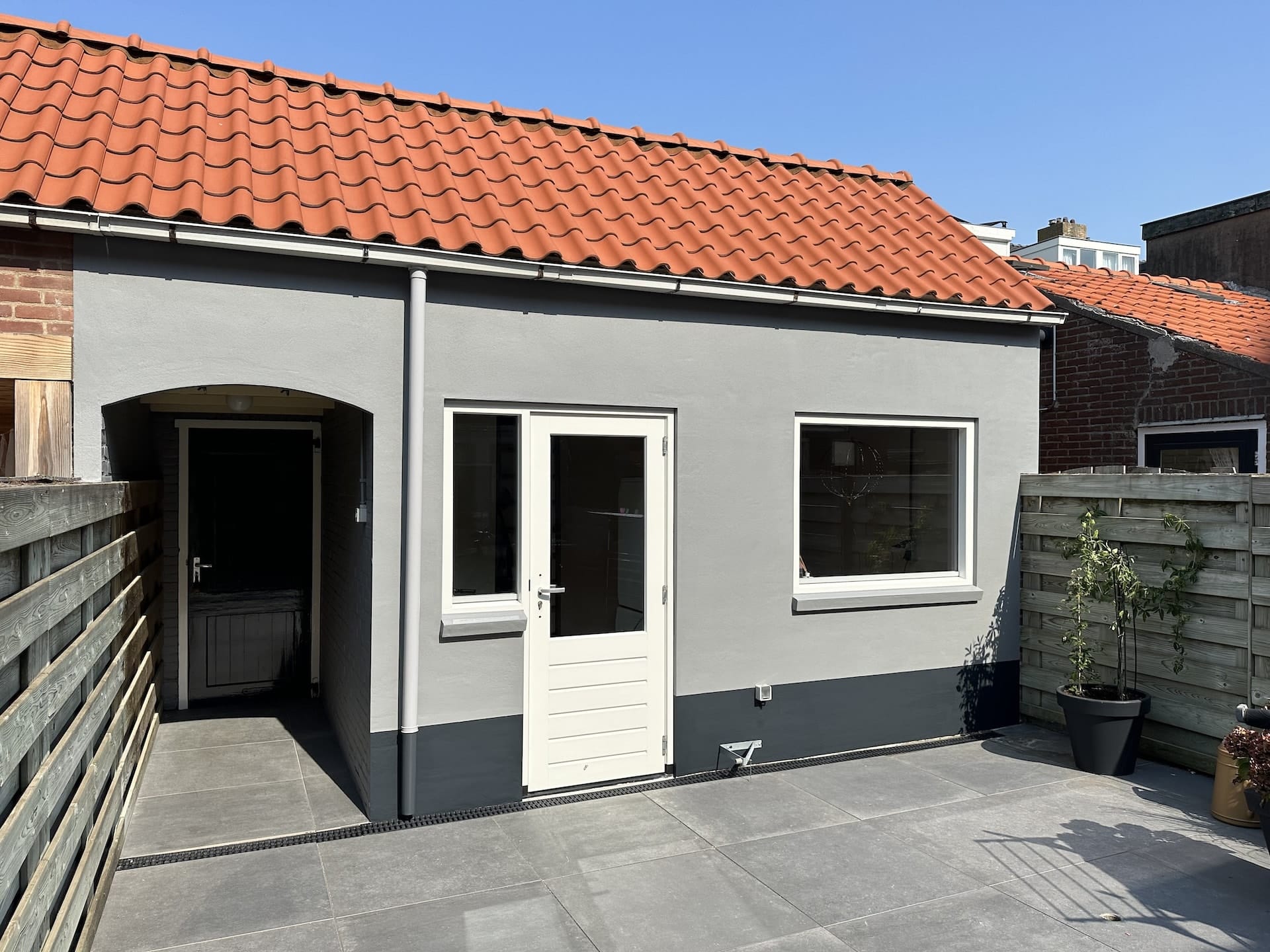 Buitensauswerk en lakwerk